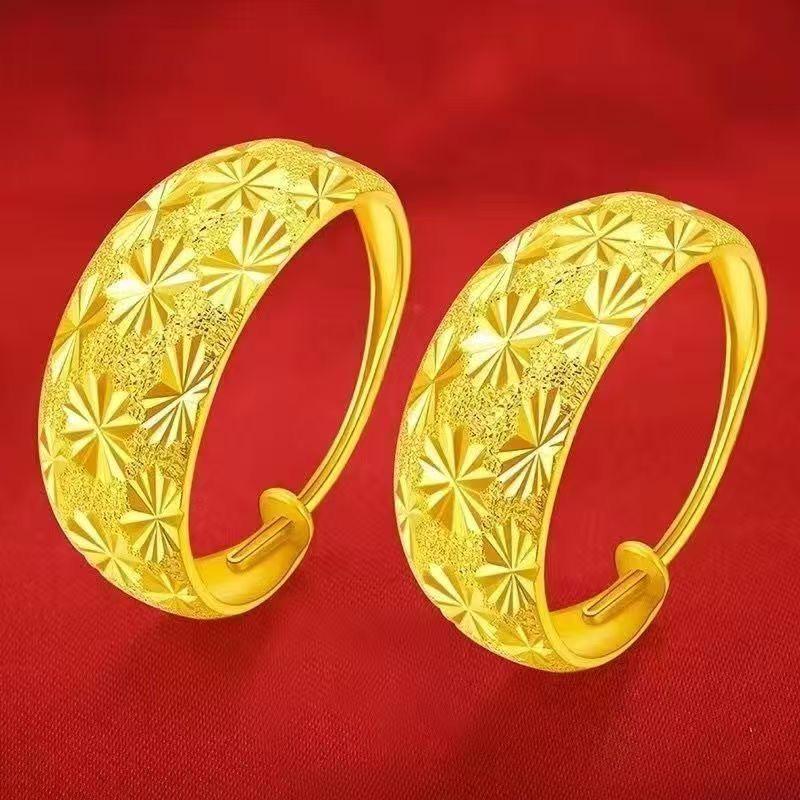 Vietnamese-Inspired Gold Star Earrings - Wide-Edged, Fashionable, Light Luxury Jewelry for Women.