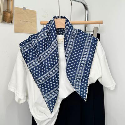 Vintage Quadratischer Blumenschal Kleiner Schal Kopftuch Koreanischer Stil Nackenschutzschal