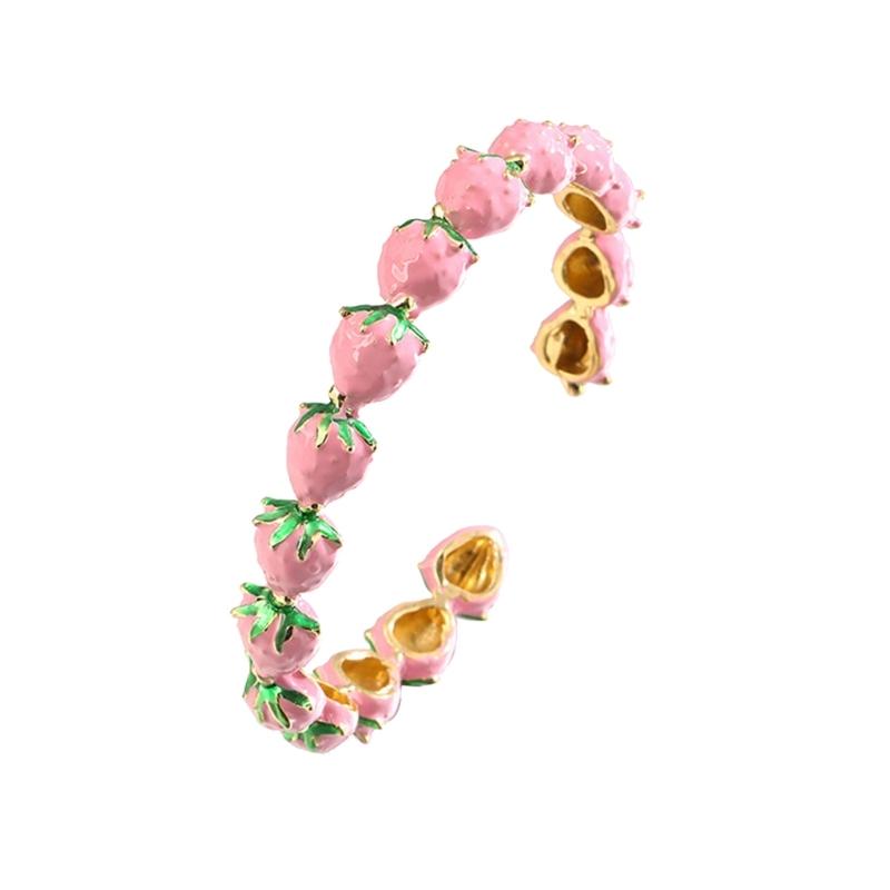 Stylish Strawberry Charm Bracelet For Women Lightweight Jewelry Gift Strawberry Bangle For Birthday Party Daily Wear