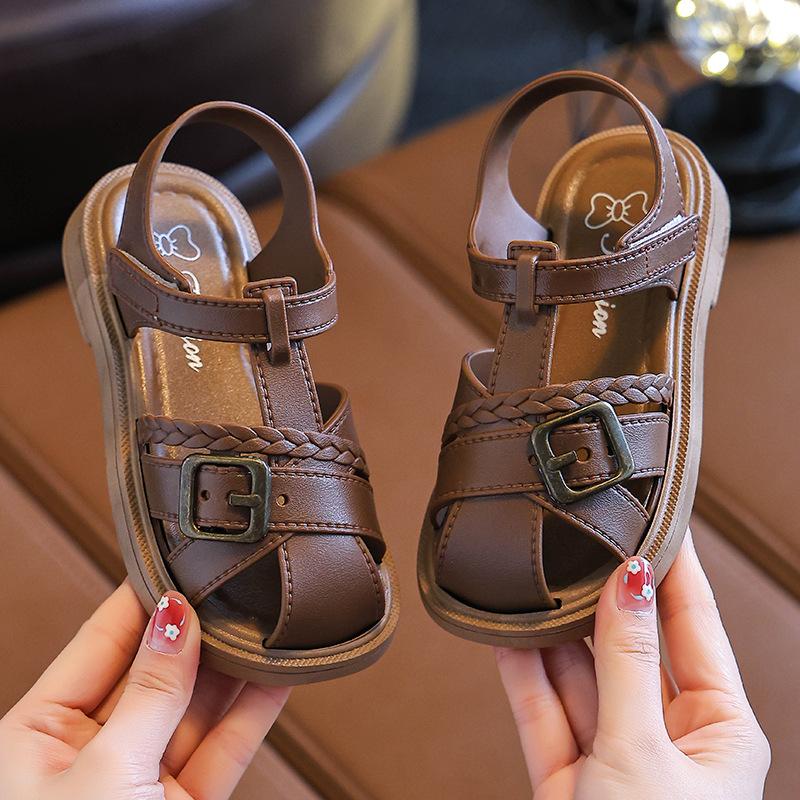 

Детские сандалии принцессы Новые летние Нескользящая мягкая подошва Для девочек Средние и большие детские Туфли на липучках для маленьких детей Пляжные сандалии 31