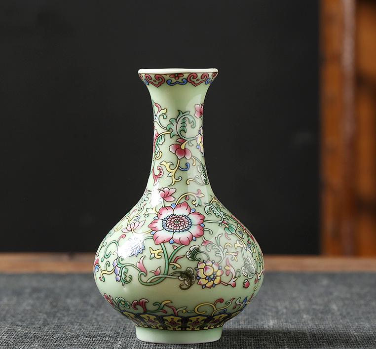 Antique Blue and White Chinese Porcelain Vase - European & American Handicraft for Flower Arrangements