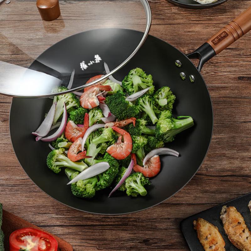 Zhang Xiaoquan Zhiwei 32cm Fine Iron Wok