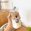 1 STÜCK 24 Buchstabenförmige Glastrinkbecher mit Deckel und Strohhalm Kaffeebecher 300ML Klarer quadratischer Trinkbecher für Kaffee Bier Milch