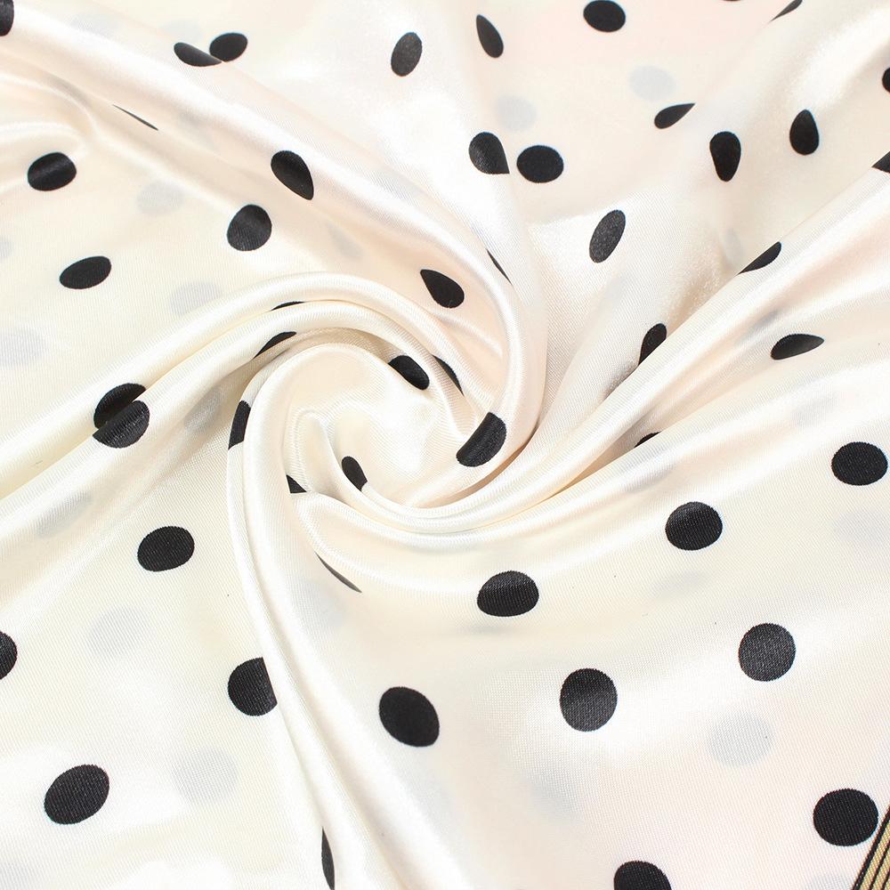 Høykvalitets luksuriøst silkeskjerf pannebånd Skjerf Halsskjerf For kvinner Kjede Silkeskjerf Dekorativt sjal for kvinner