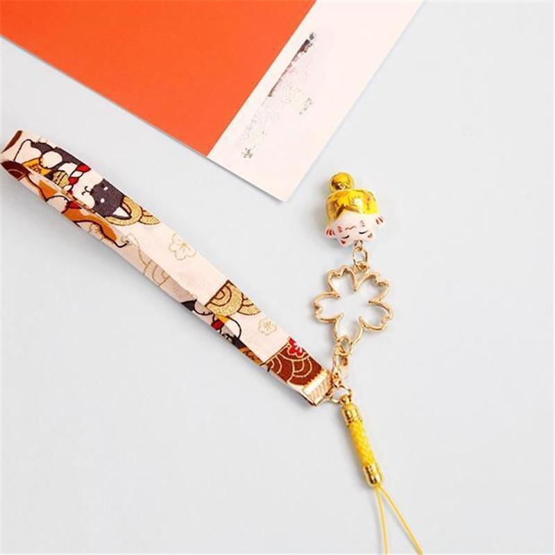 Kawaii Mobile Phone Straps Charm Lucky Cat Keychain Lanyard For iPhone Short Cell Phone Strap Rope Lanyards Cute Mobile Pendant
