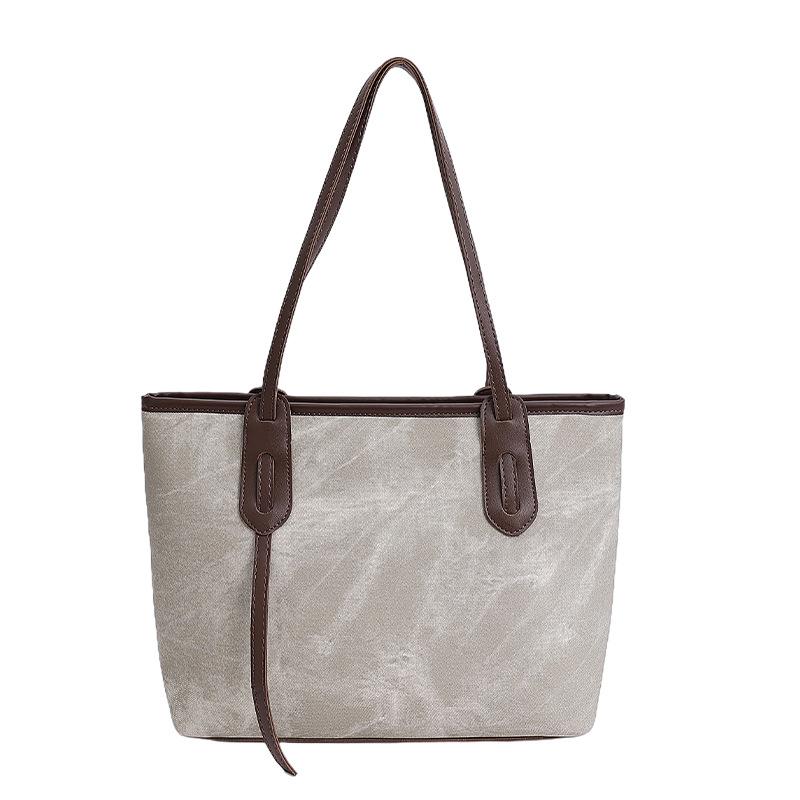 Large-capacity contrasting color underarm bag women's 2025 new trendy and versatile shoulder bag casual commuter tote bag