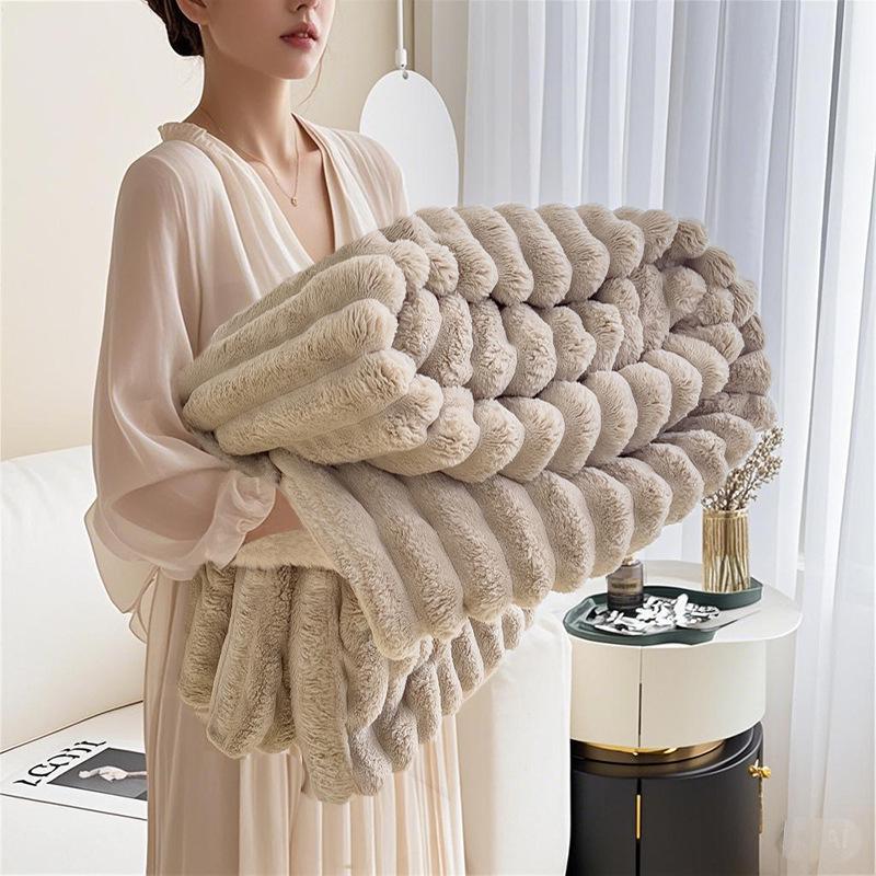 

Скандинавский полосатый фланелевый плед-накидка с имитацией кроличьего меха 70x100 cm