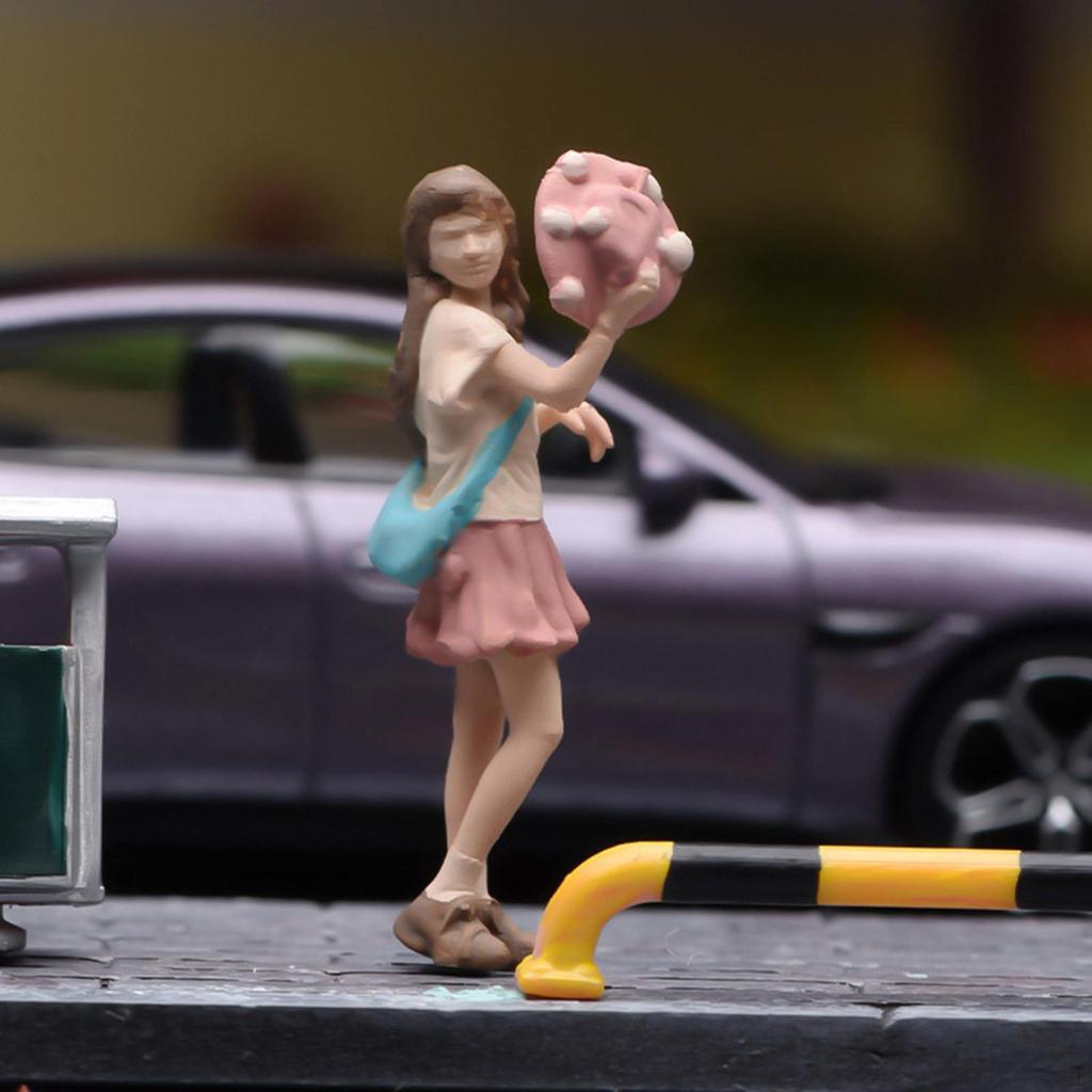1:64 Girl Model Figure Mini People Movie Props DIY Layout Scenery Accs Character Handpainted