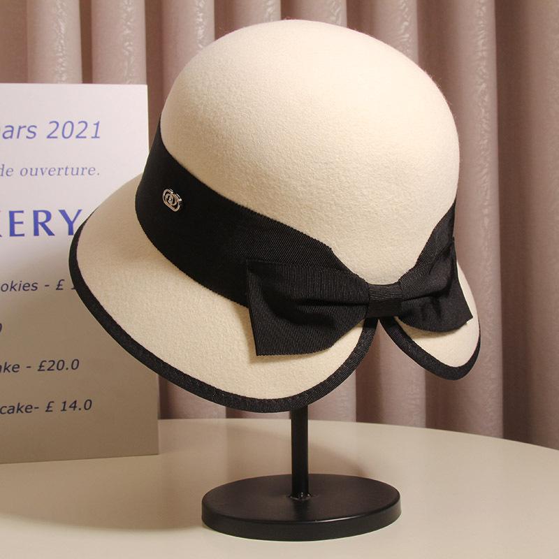 

Корейская шляпа-клош из шерсти в стиле Хепберн с лентой и бантом для женщин, новая, высокого класса, контрастного цвета, осенне-зимняя шерстяная шляпа рыбака M (56-58cm) Adjustable