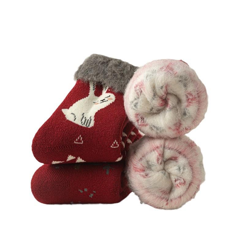 Damen Mid-Calf Verdickte Gebürstete Frottee Rote Socken mit Japanischem Cartoon Elch - 24 Winter Neue Weihnachts-Socken