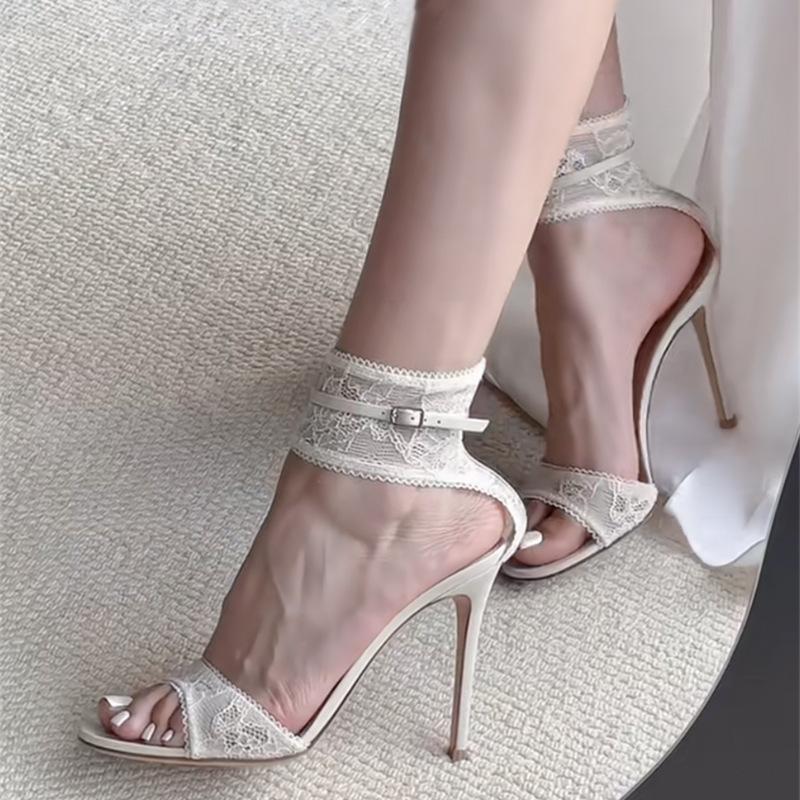 New one-word open-toed sandals for women, sexy temperament lace mesh white high heels for women, thin heel round head