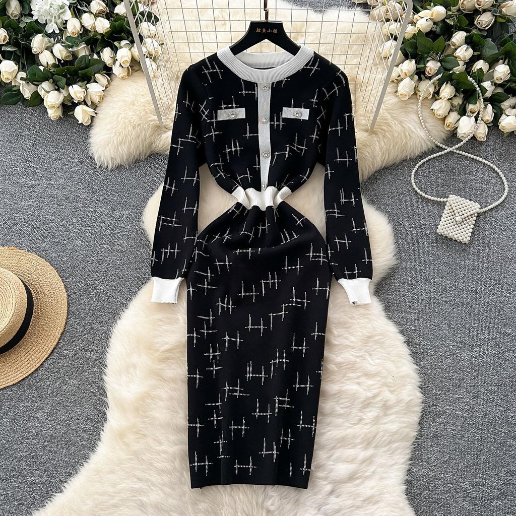 Women's Small Perfume Style Retro Color Collision Round Neck Long-sleeved Dress Slim Knitted Dress