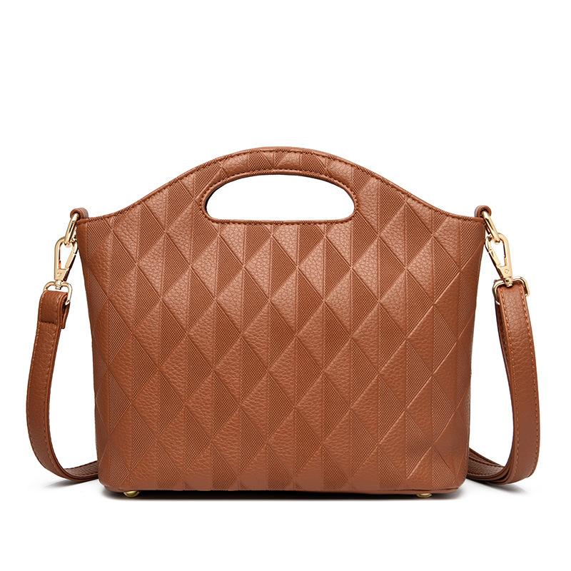 

Bag women s bag 2025 new trendy diamond grid women s handbag versatile atmospheric middle-aged mother handbag жёлтый