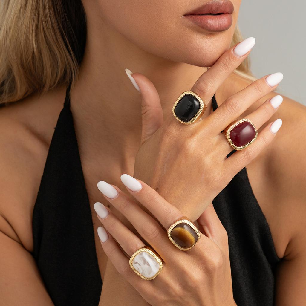 Vintage Exaggerated Metal Rings for Women Tie Dye Square Open Rings Trendy Unique Personalized Party Banquet Jewelry Accessories