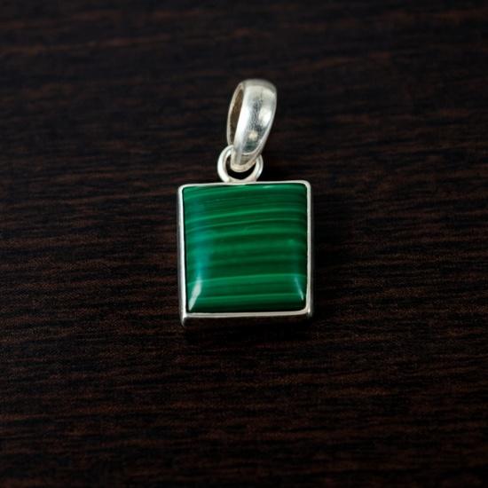 

Квадратная подвеска из зеленого малахита: Ожерелье ручной работы из стерлингового серебра 925 пробы в богемном стиле серебряный