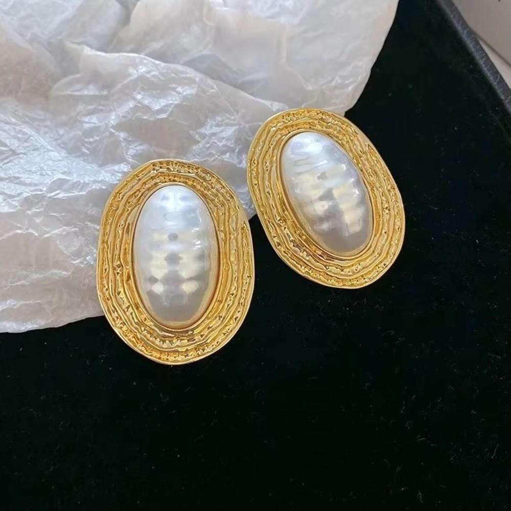 Vintage Oval Metal Pearl Earrings Imitation Geometric Exaggerated Earrings  Party Accessories