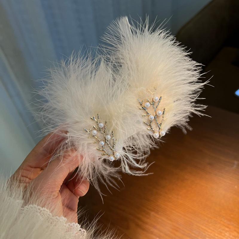 Fairy-Inspired Fluffy Feather Hair Clip - Sweet Hanfu Style for Girls