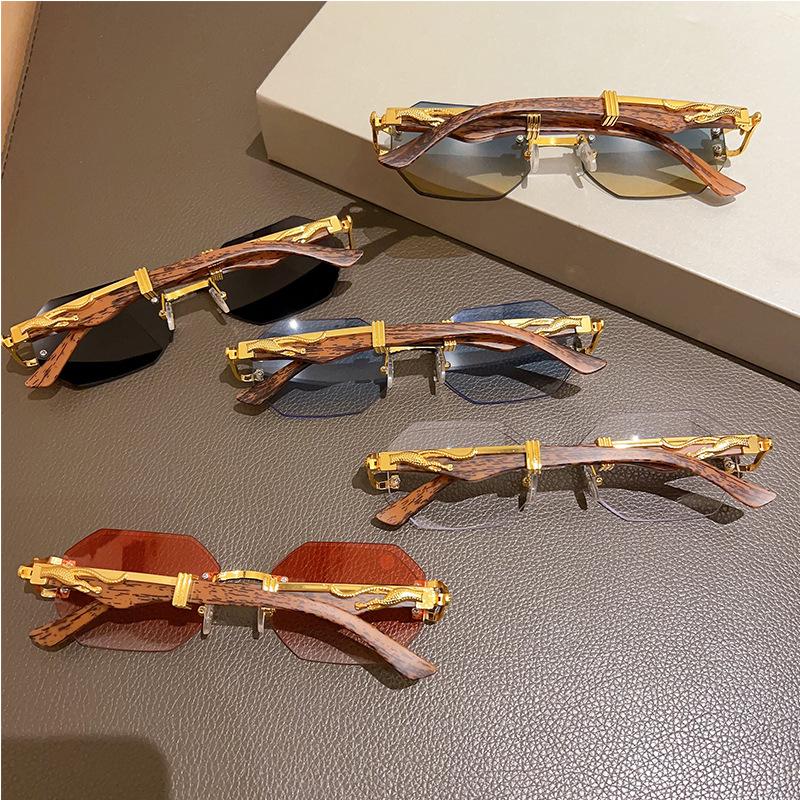 Vintage Fashion Steampunk Rimless Sunglasses Women For Men Luxury Brand Designer Irregular Sun Glasses Metal Leopard Head Shades