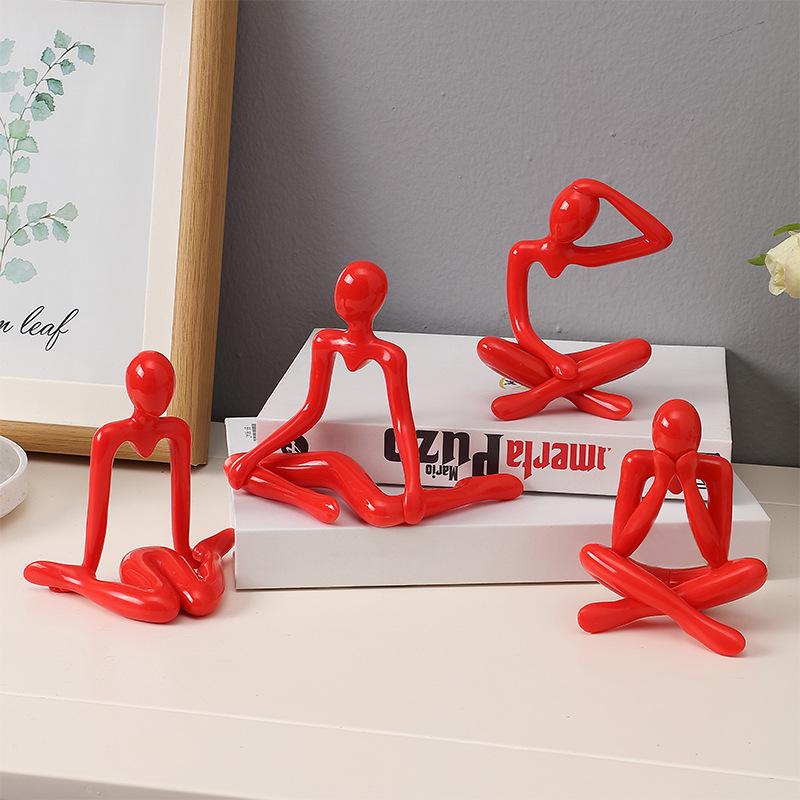 Abstrakte Yoga Denker Ornament: Niedliche Plastikfigur zur Wohnzimmerdekoration