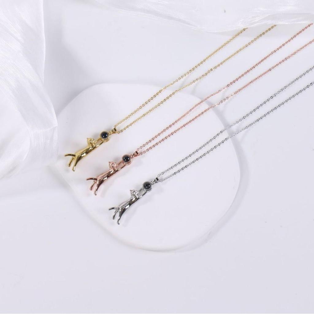 Mondbeschienene Kätzchen Diamant Halskette & Ohrringe: Eleganter minimalistischer Schmuck für Frauen