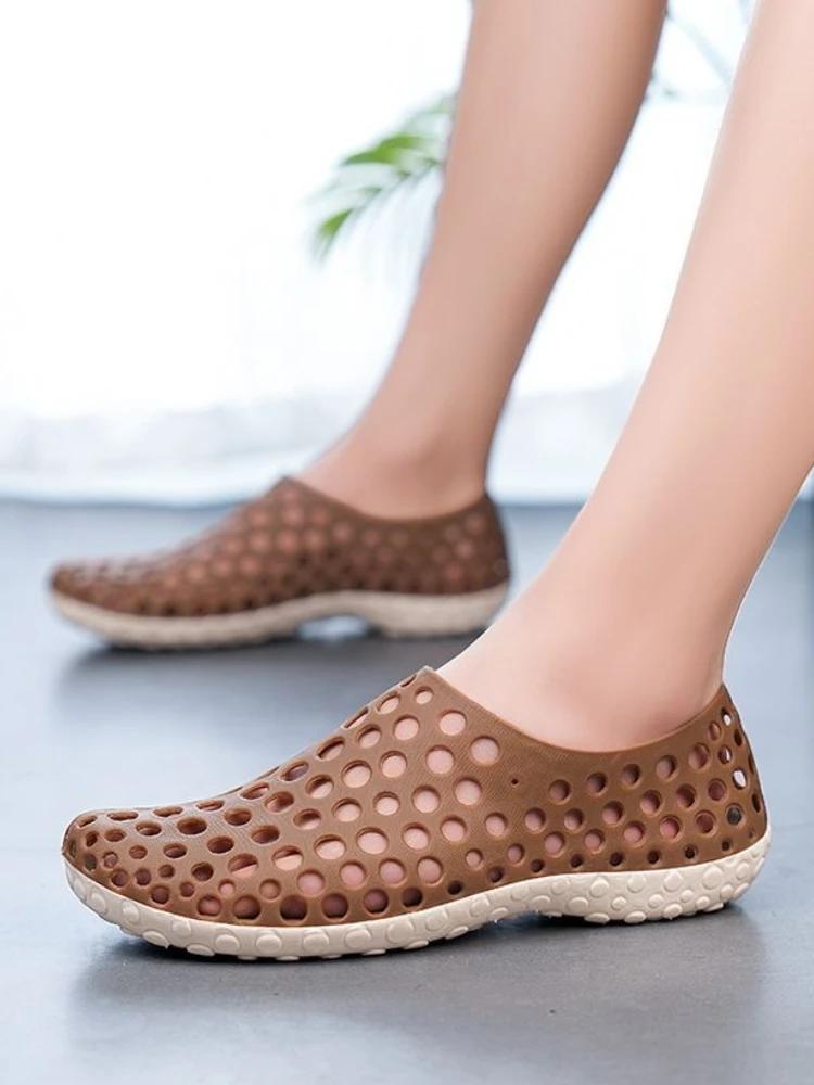 Fashion Flat Men's Sandal Hole Shoes Cheap Liquidation New Arrival Luxury Designer Pvc Clearance Sale Open Toe Original Casual Male Shoe