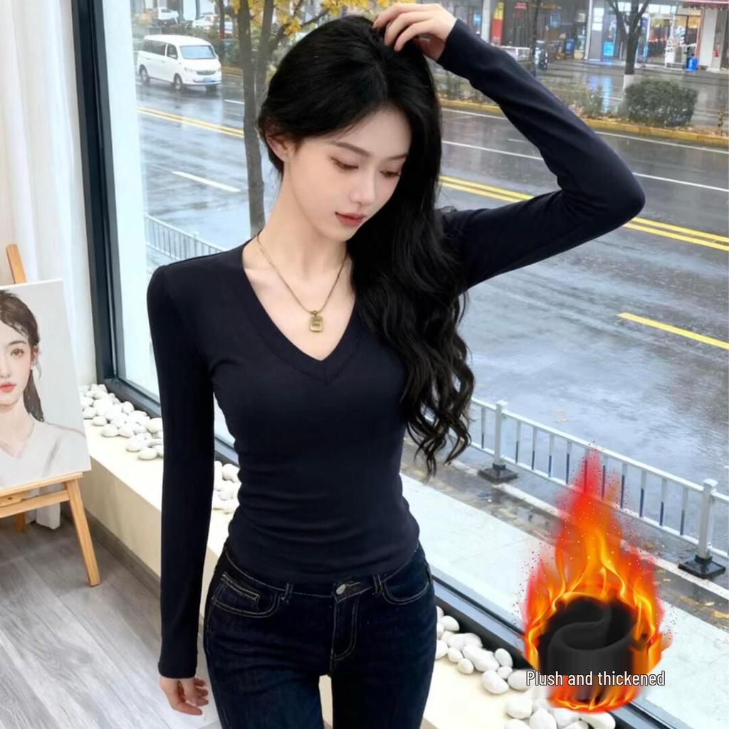 Women's Black V-neck Long-sleeve Slim-fit Thermal T-shirt with Velvet for Autumn/Winter