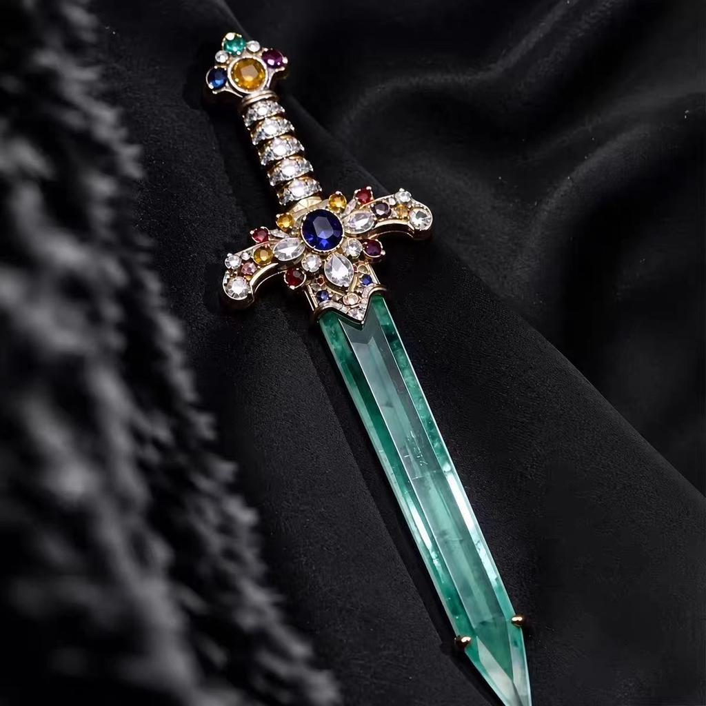 "Knight's Oath" Color Knight's Oath Brooch Temperament Fashion Personality Delicate Heavy Industry Design Button Jewelry