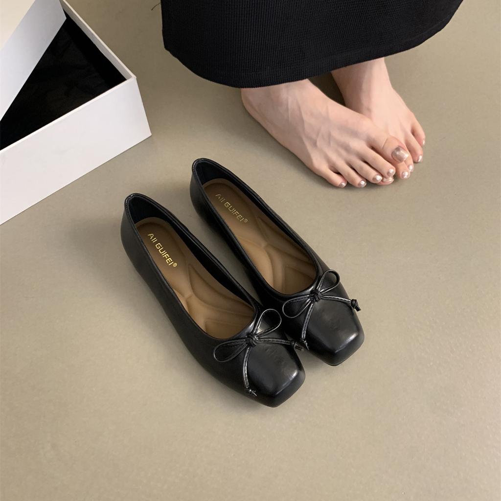 Square Head Shallow Mouth Single Shoes Women's Spring and Autumn Temperament Gentle Fairy Flat-soled Grandma Shoes