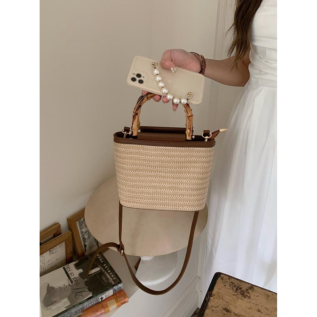 IELGY Ladies Texture Messenger Portable Straw Bucket Bag