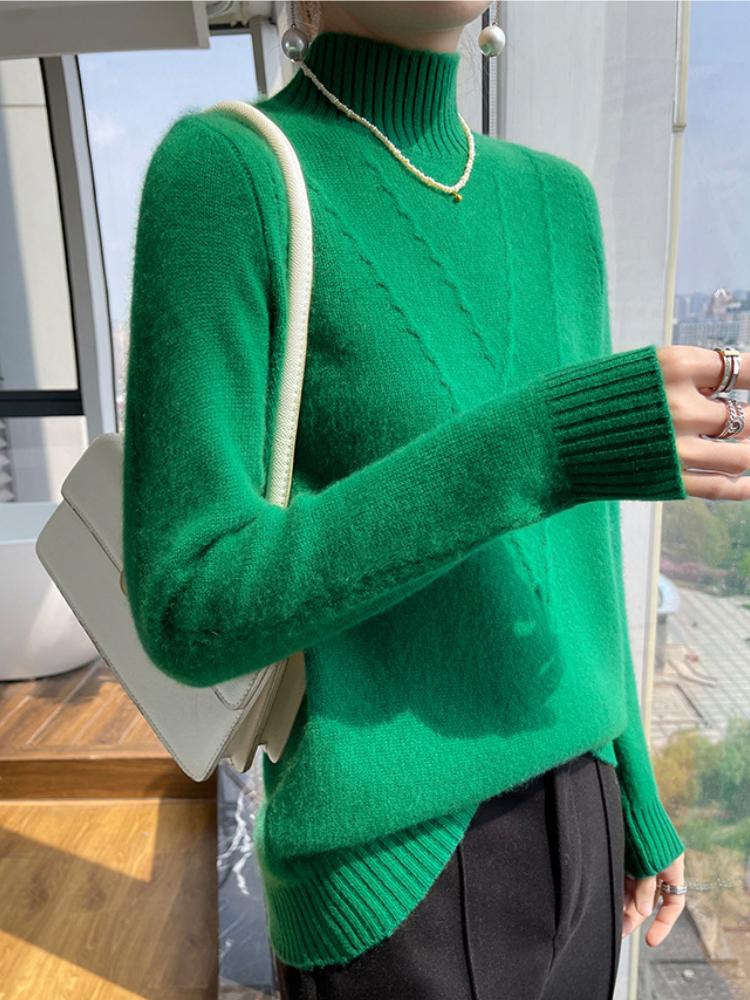 Plus Size Solid Half Turtleneck Sweater, Casual Long Sleeve Pullover Top for Fall & Winter, Women's Plus Size Clothing