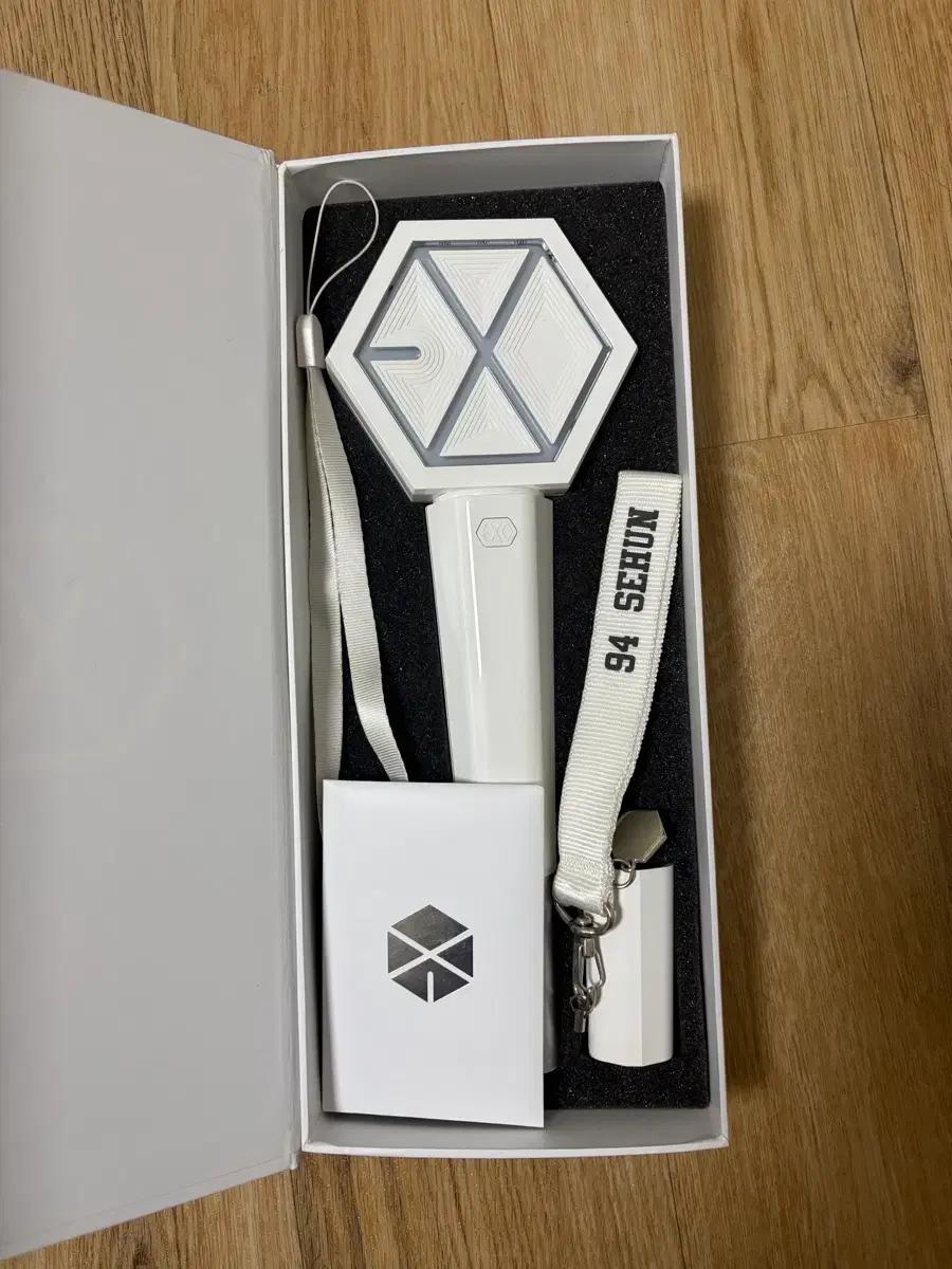 

EXO cheering stick Used