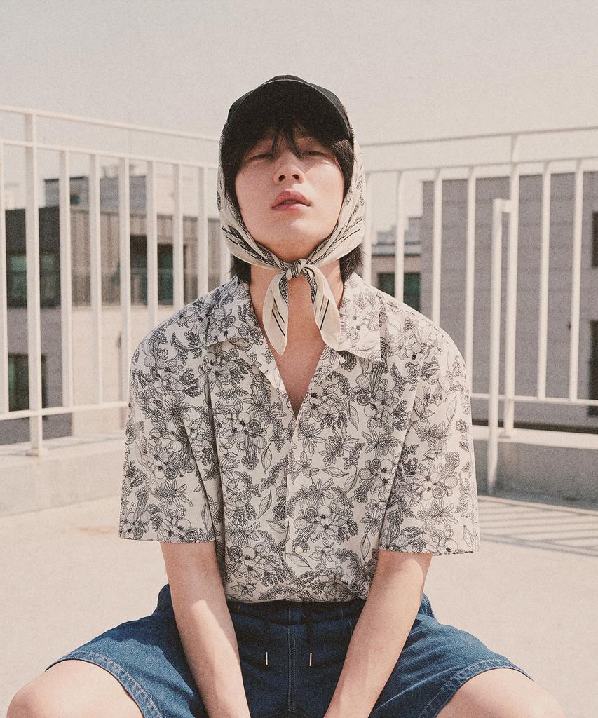 Nainneoscheu Botanical Drawing Open Collar Shirt_Ivory