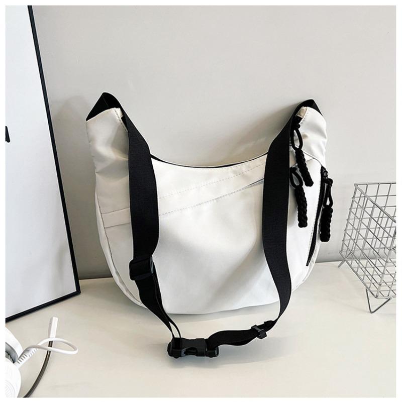 Fashion commuter large-capacity shoulder bag women's spring and summer new casual versatile tote bag underarm bag
