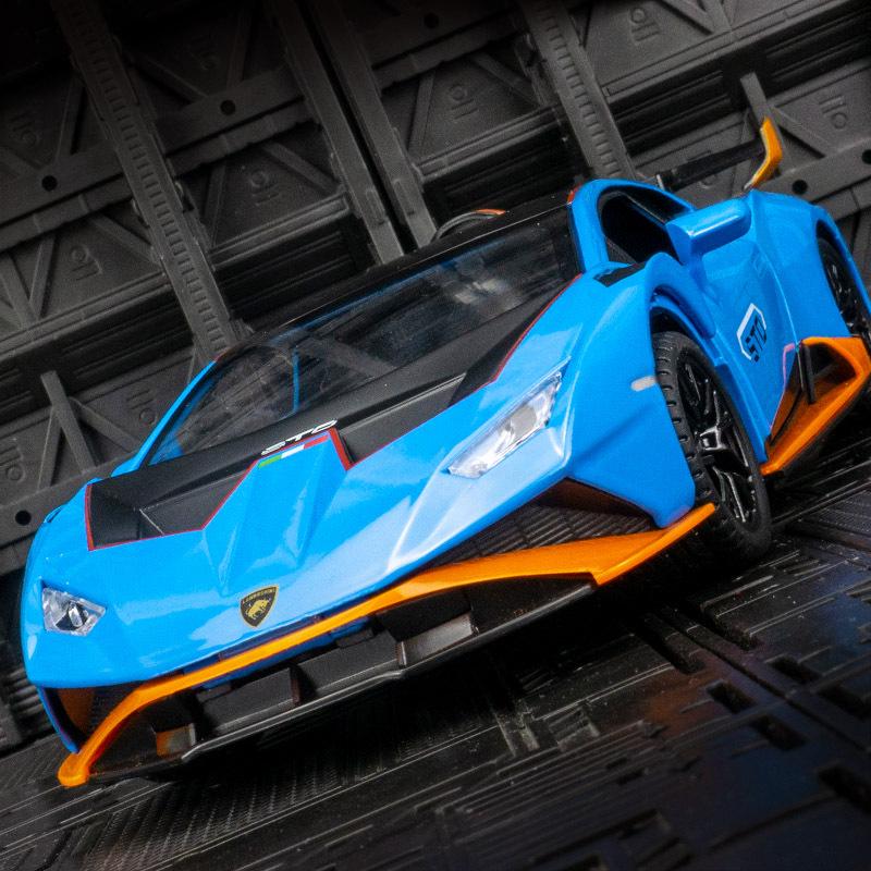 

Jinlifang Lamborghini Huracan STO Литой Суперкар Игрушка с Откатом серый