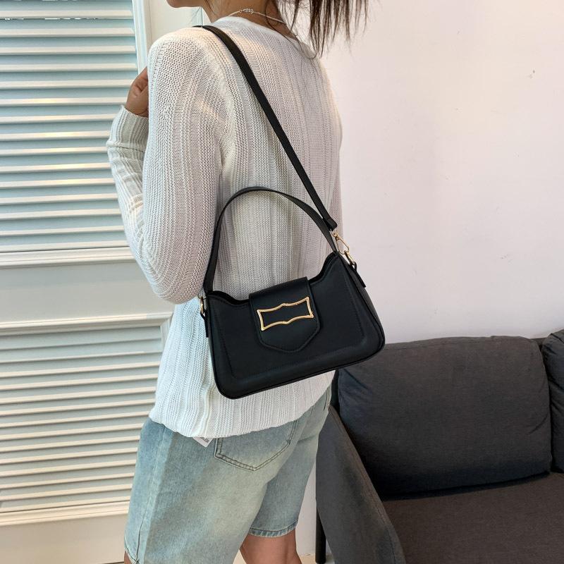 Fashionable Bag for Women In Autumn New Simple Hand-held Women's Bag Simple Fashion One-shoulder Casual Square Bag