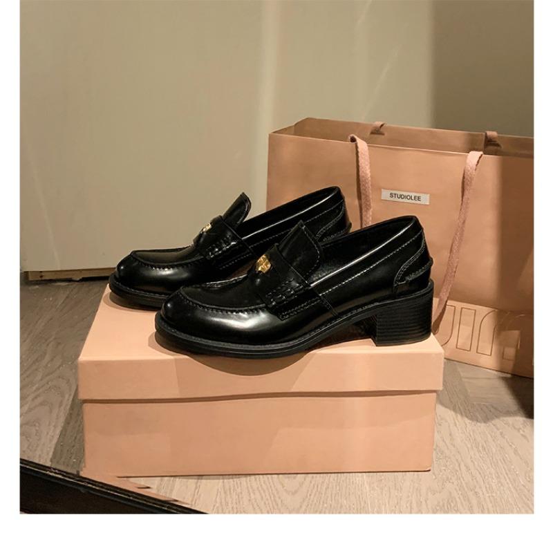 

Sheepskin British round head gold coin genuine leather thick sole one pedal thick heel women s small leather shoes 34