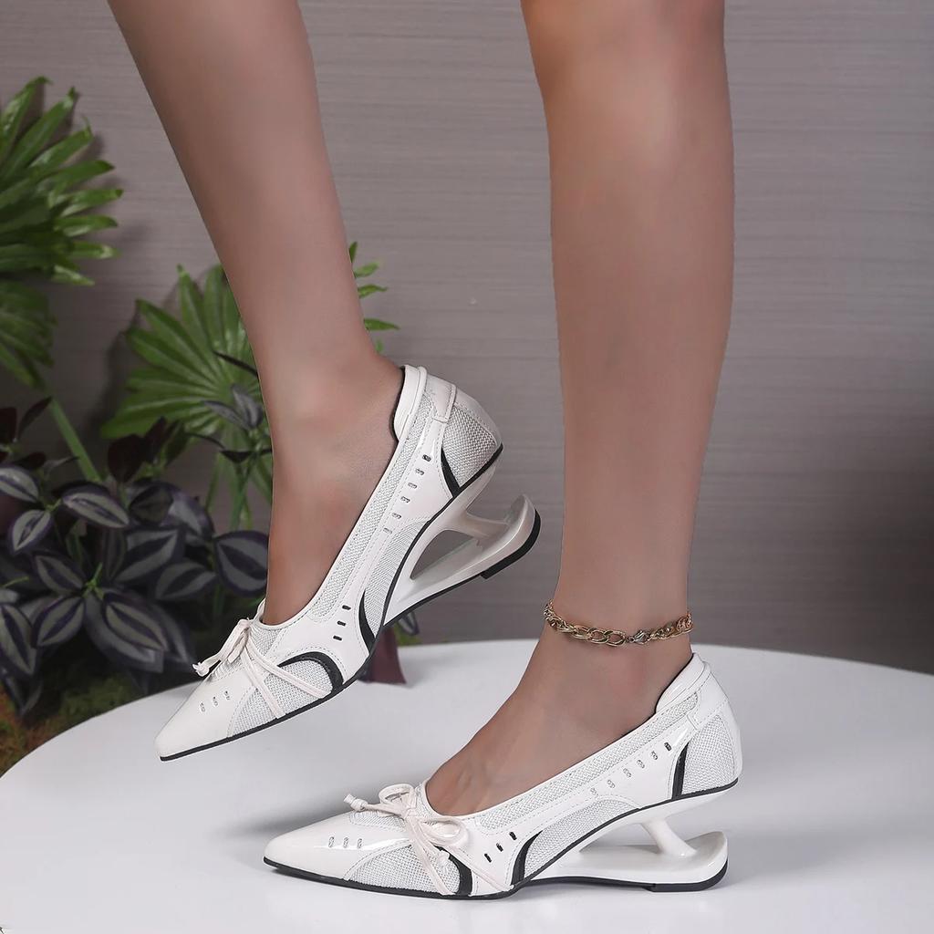 Women's Single Shoes with Heels Strange Style Pointed Toe Shallow Mouth Shoes Women Leisure Fashion Lovely Zapatillas De Mujer