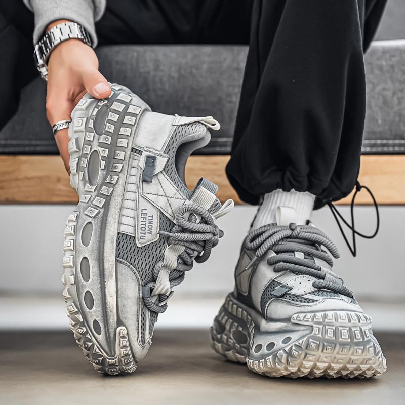 2026 Neue dicke Sohle höhensteigernder Trend lässige Sportschuhe Herbst atmungsaktiv hohe Qualität lässig vielseitig Herrenschuhe
