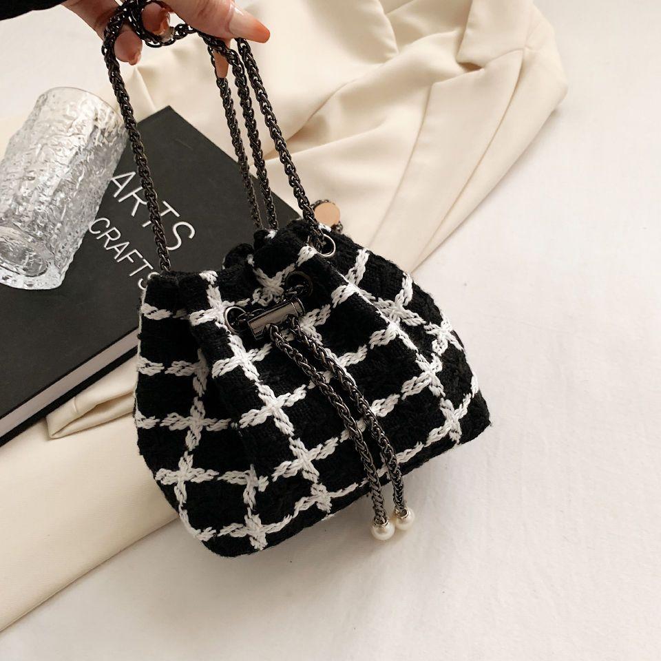 Lucky Bag Bag Women's Retro Small Fragrance Style Chain Bucket Bag Crossbody Small Bag