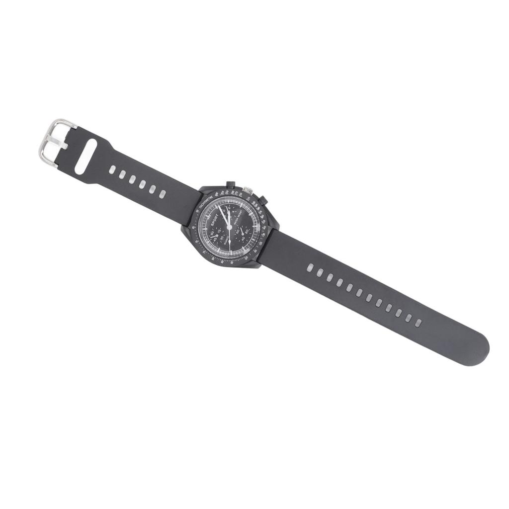 Digital Sports Watch Accurate Time Waterproof Stopwatch Clear Lens Electronic Watch Black Strap Black Screen Quartz