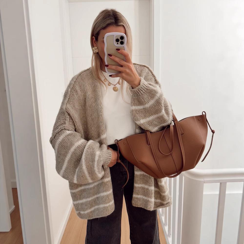 New autumn and winter sweater for women, loose contrasting stripes, reverse bone embroidery, knitted cardigan jacket for women 3583 KTB
