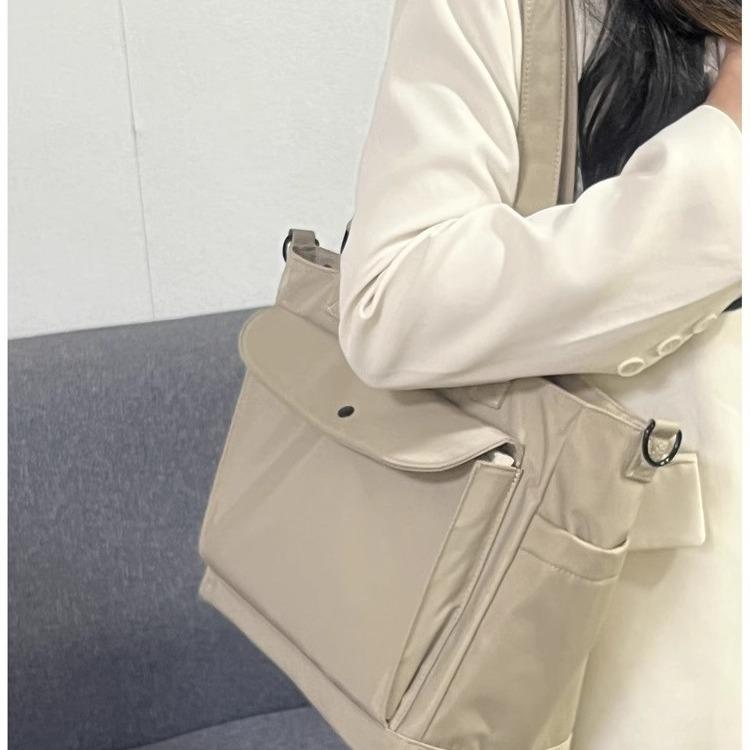 2025 New Bag Women's Large-capacity Waterproof Nylon Cloth Tote Bag Class Shoulder Commuter Bag Crossbody Computer Bag
