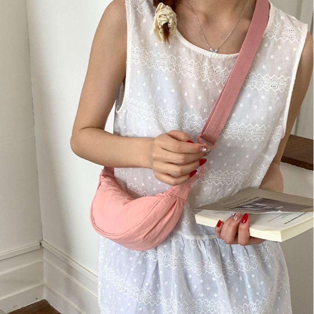 Lightweight Nylon Crossbody Bag Handbag Oxford Cloth Shoulder Bag Cute Mini Dumpling Bag Women