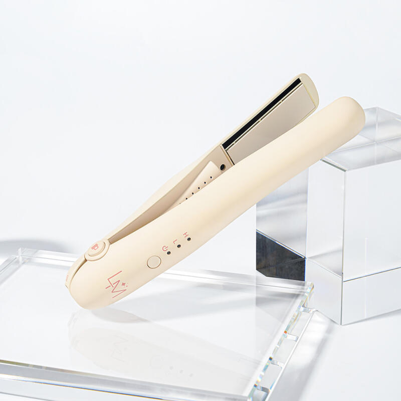 Cordless hair straightener vanilla cream