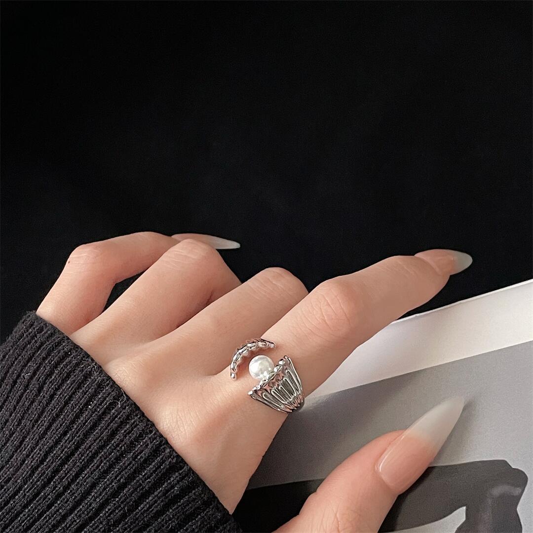 Medieval French Retro High-End Love Open Ring Niche Design Light Luxury Gold Temperament Accessories Women Adjustable opening