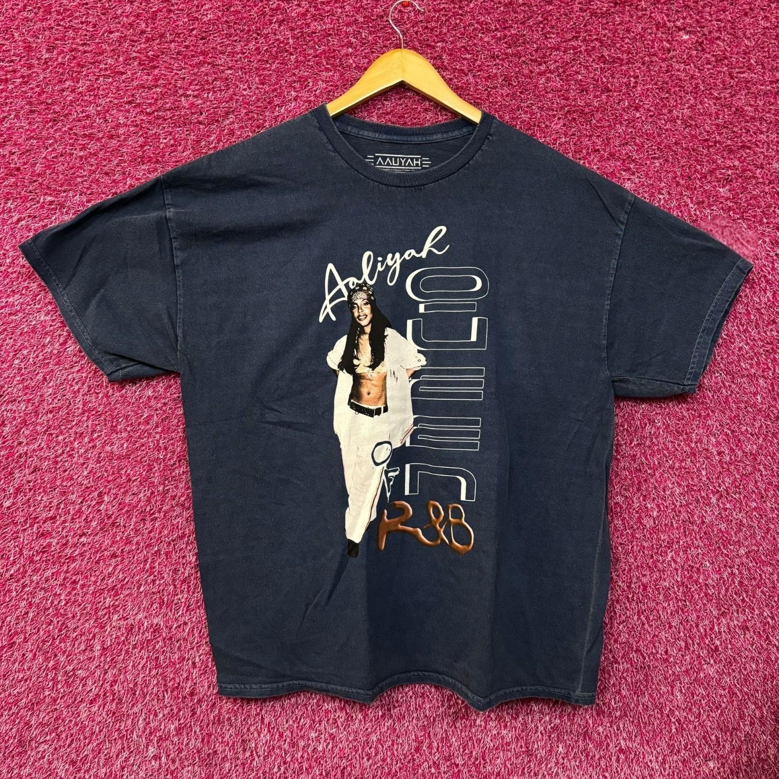 

Aaliyah R&B Vintage-Style Washed Blue T-Shirt 4XL