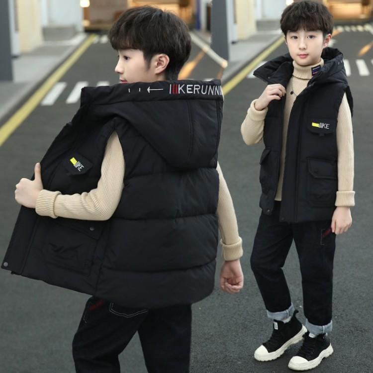 

Толстый жилет с капюшоном для мальчиков на осень и зиму 170 чёрный