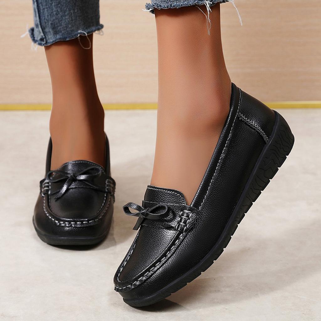 Ladies Slip Leather Loafers Classic Solid Color Flat Casual Shoes Cute Womens Shoes Casual