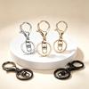 Alloy Lobster Clasp Keychain Pendant Set: 8-Shaped Buckle & Four-Section Chain Jewelry Accessories.