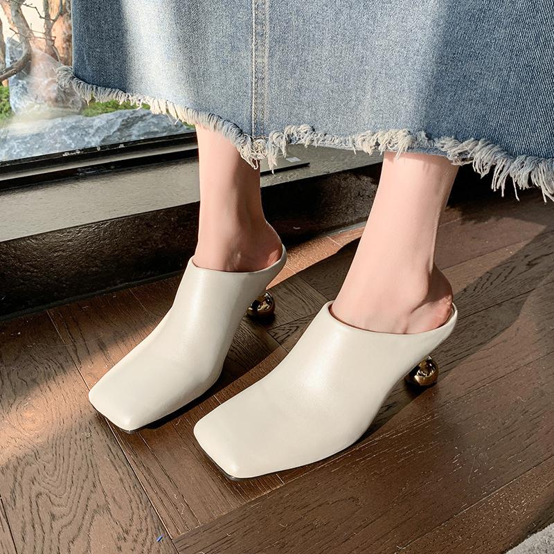 Fashion Baotou Slippers Spring New Square Head Deep Mouth Slip-on with Anti-slip Wear-resistant Special-shaped Sandals